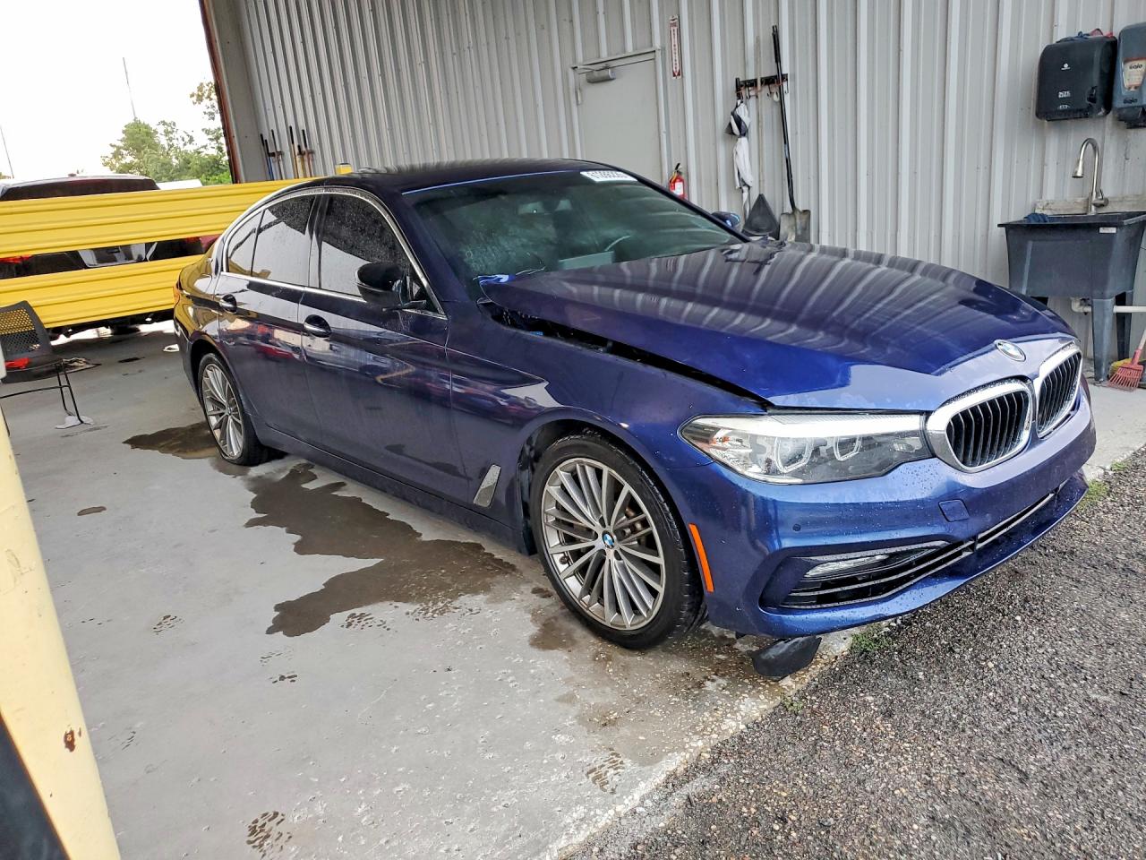 2018 BMW 530E