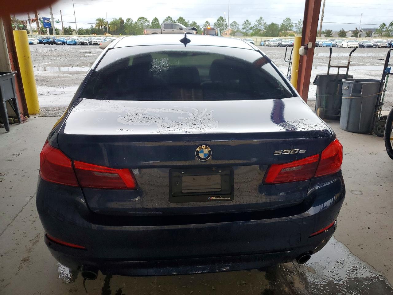 2018 BMW 530E
