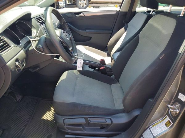 2017 VOLKSWAGEN JETTA