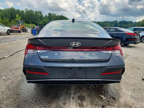 2025 HYUNDAI ELANTRA