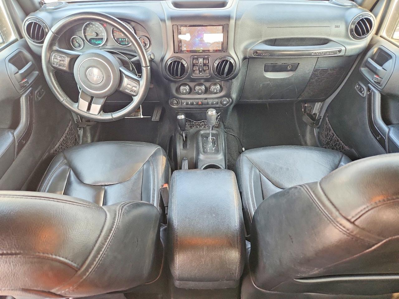 2017 JEEP WRANGLER UNLIMITED SAHARA 4X4