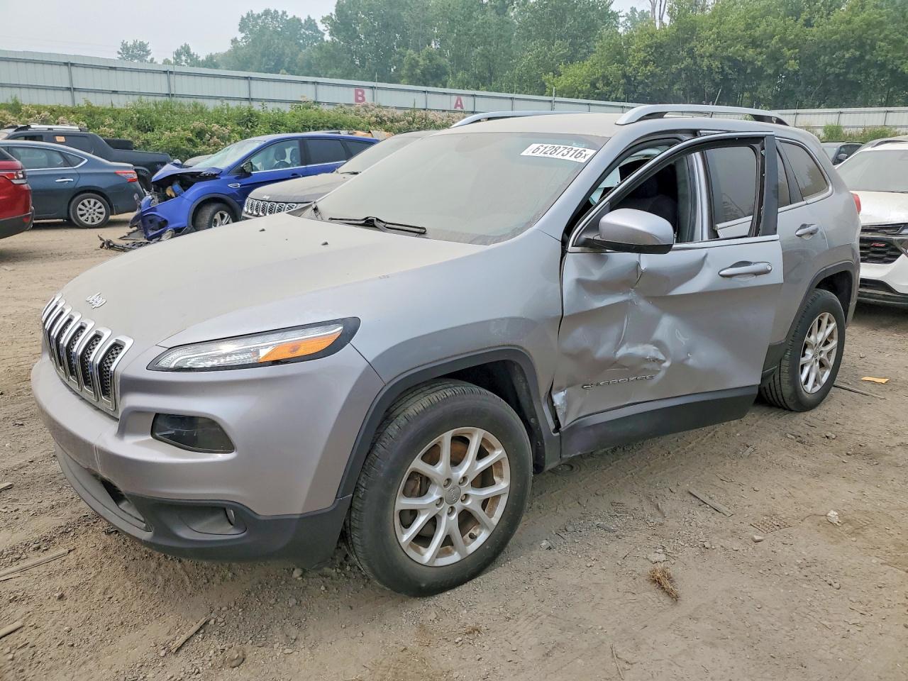 2017 JEEP CHEROKEE LATITUDE 4X4