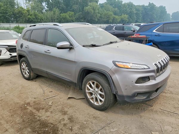 2017 JEEP CHEROKEE LATITUDE 4X4