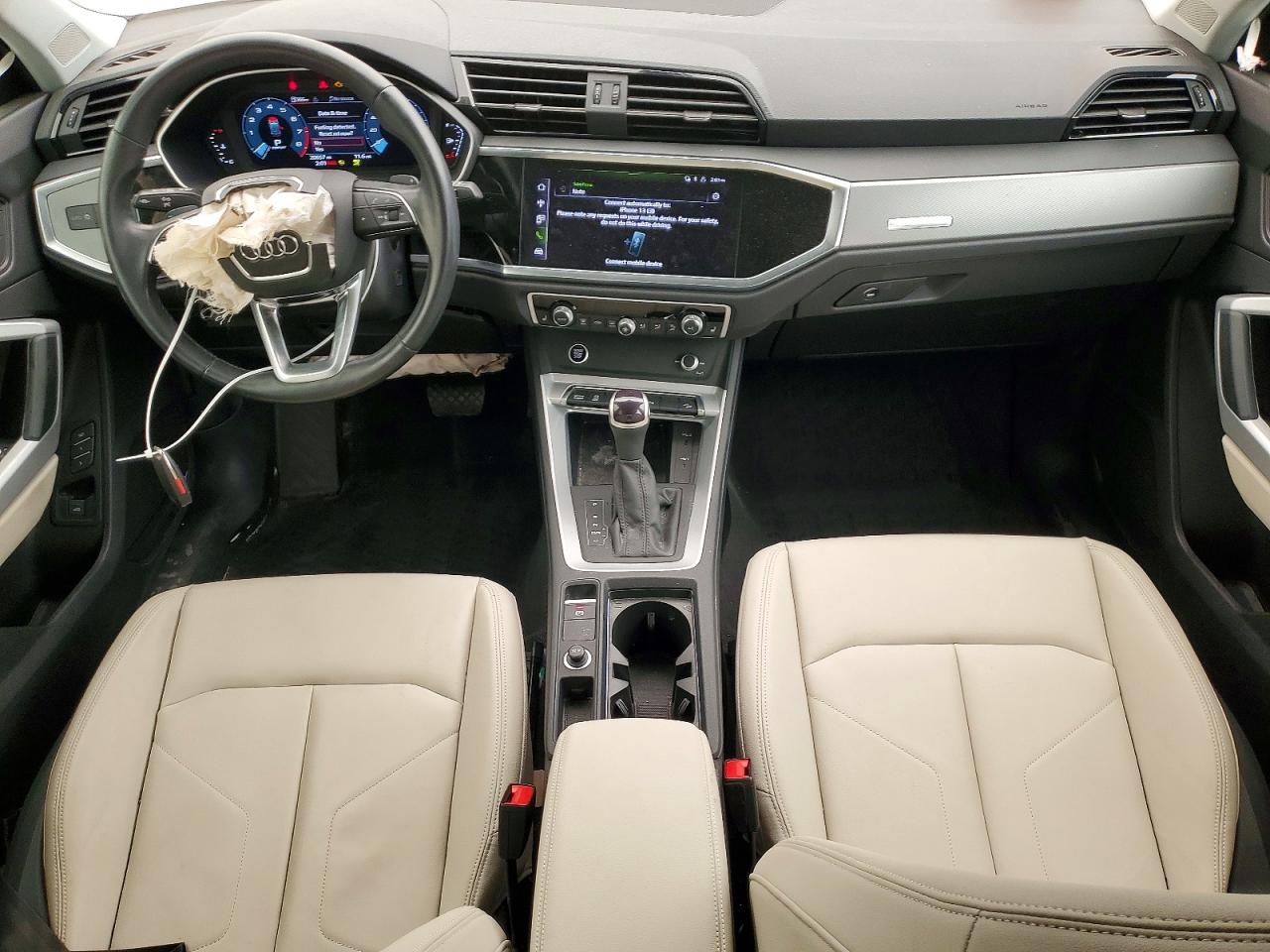 2023 AUDI Q3 S Line quattro Premium