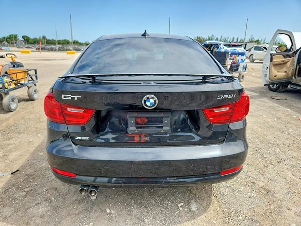 2015 BMW 328