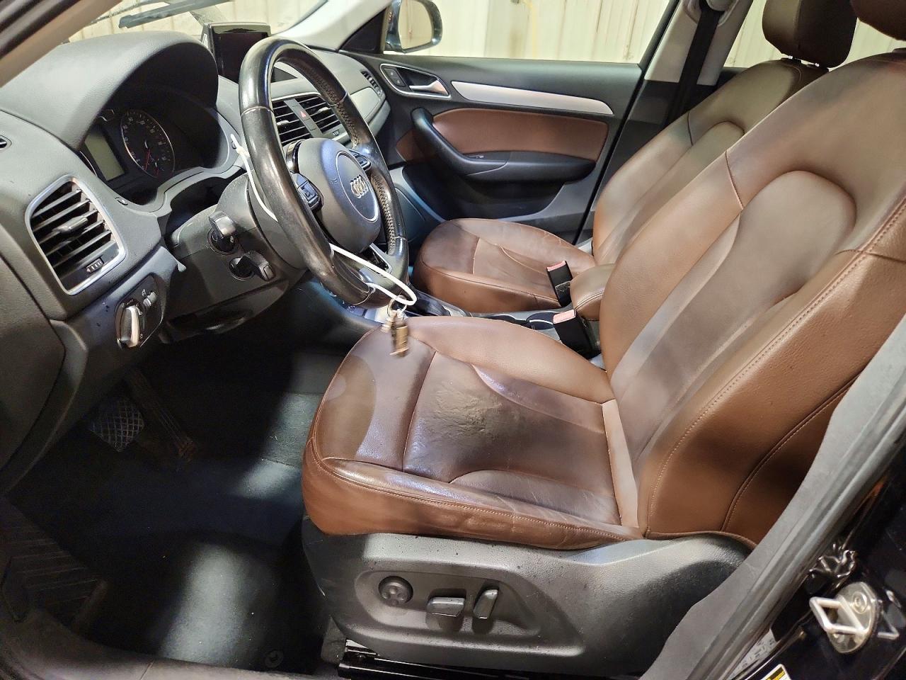2015 AUDI Q3 quattro Premium Plus