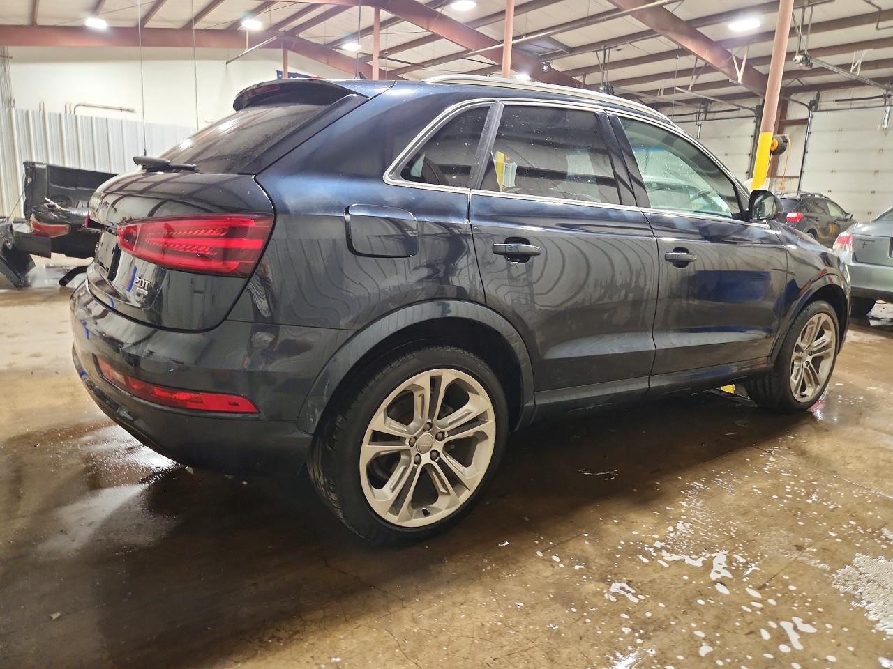 2015 AUDI Q3 quattro Premium Plus
