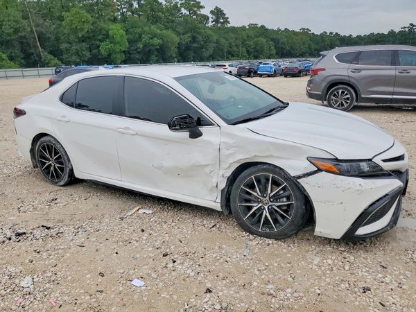 2023 TOYOTA CAMRY SE — Passenger 3/4