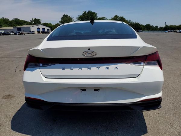 2021 HYUNDAI ELANTRA SE