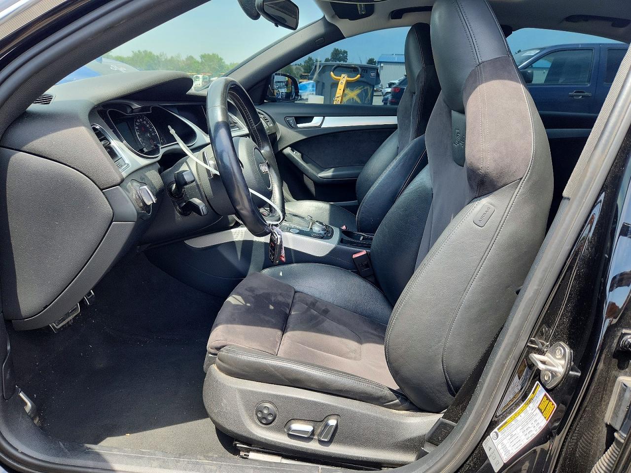 2016 AUDI A4 S Line quattro Premium