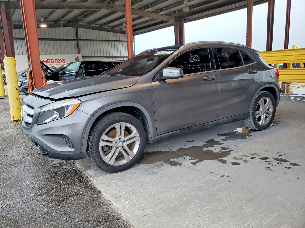 2015 MERCEDES-BENZ GLA GLA250