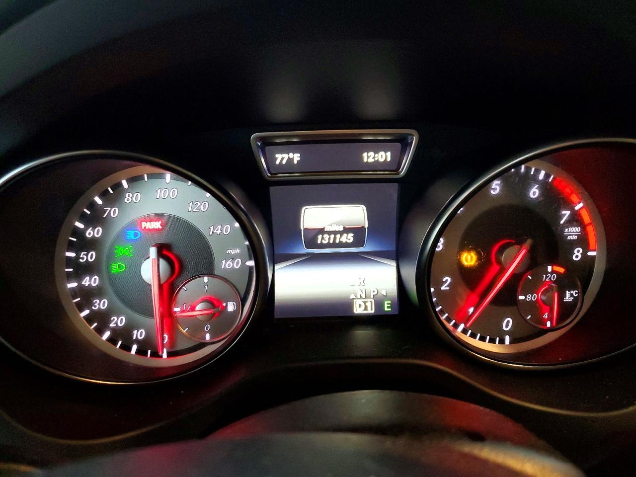2015 MERCEDES-BENZ GLA GLA250