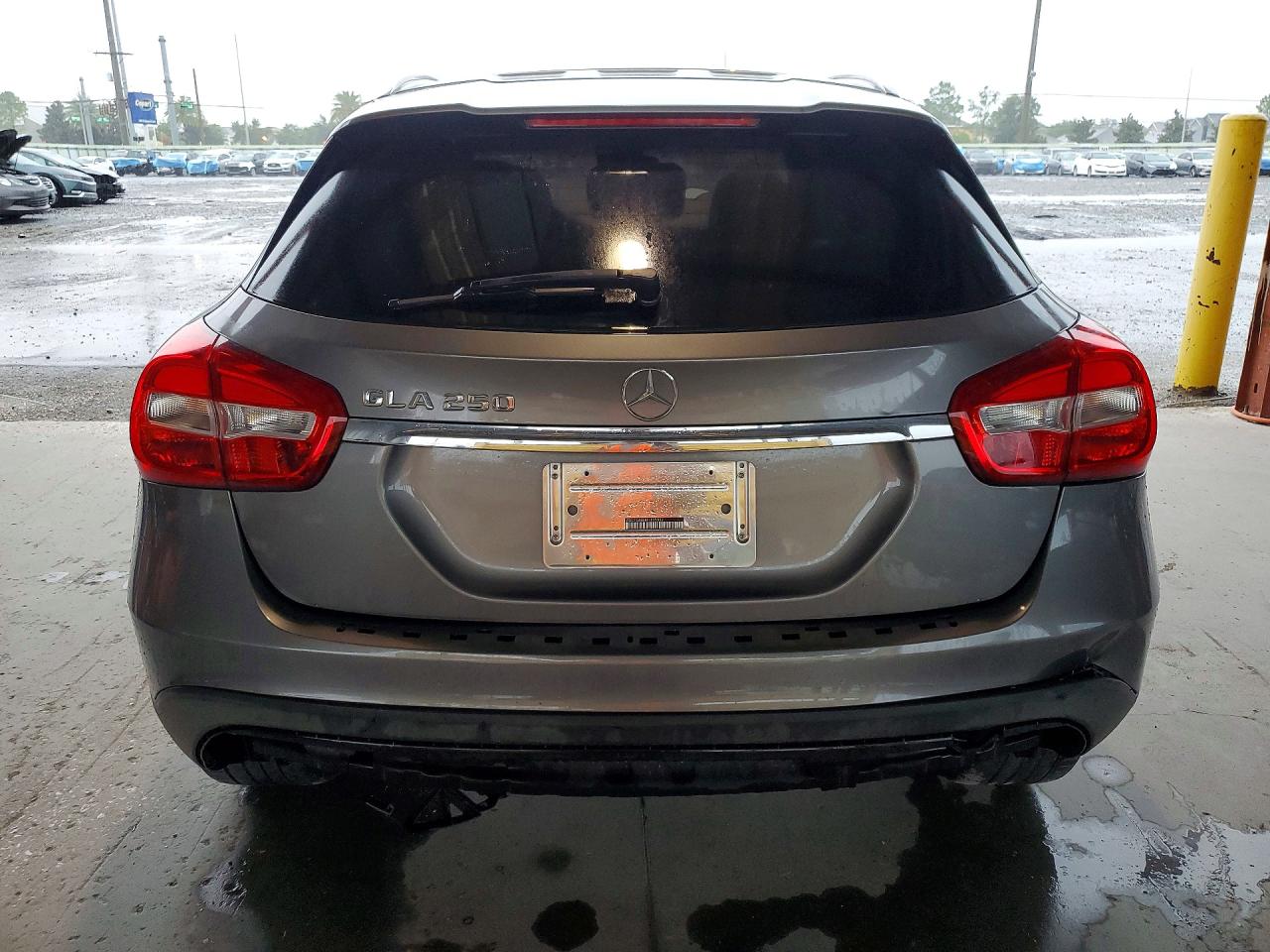 2015 MERCEDES-BENZ GLA GLA250