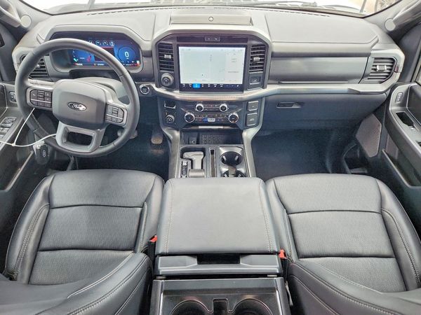 2025 FORD F150 Lariat