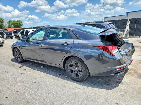 2022 HYUNDAI ELANTRA SEL