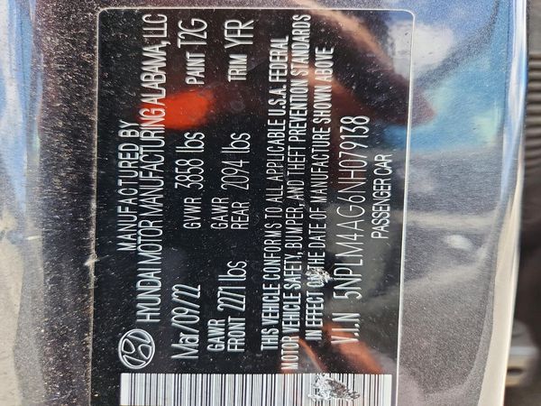 2022 HYUNDAI ELANTRA SEL