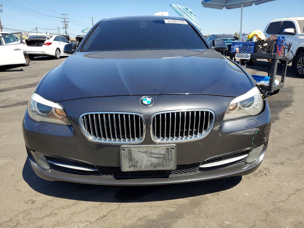 2011 BMW 528
