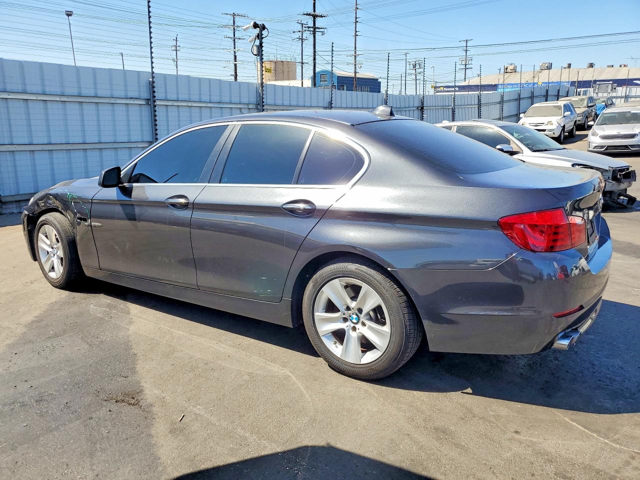 2011 BMW 528
