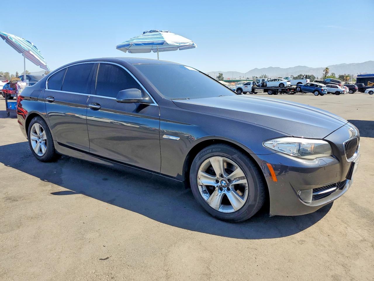 2011 BMW 528