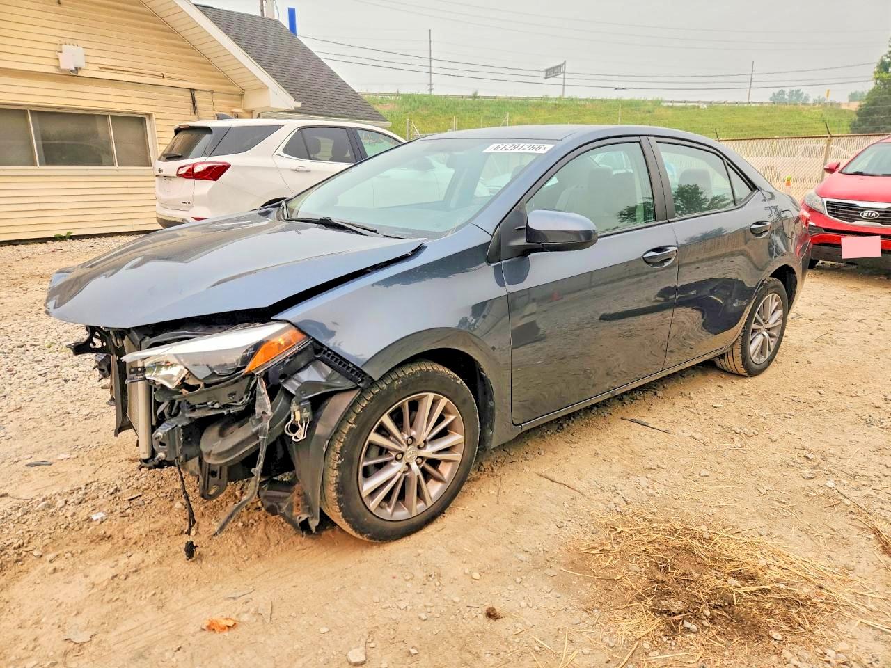 2015 TOYOTA COROLLA