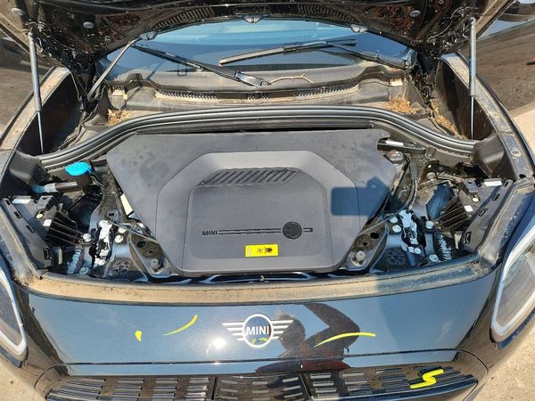 2025 MINI COUNTRYMAN