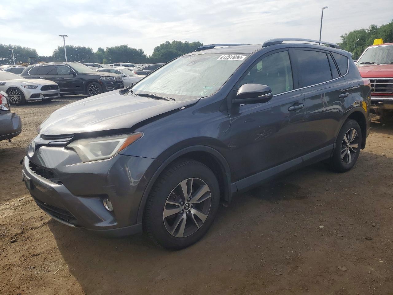 2018 TOYOTA RAV4 Adventure/XLE