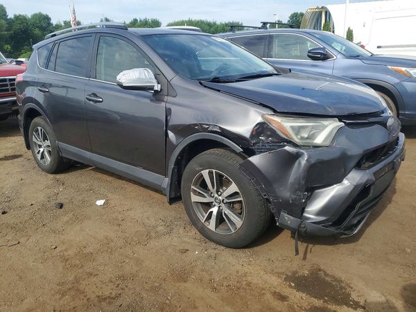 2018 TOYOTA RAV4 Adventure/XLE