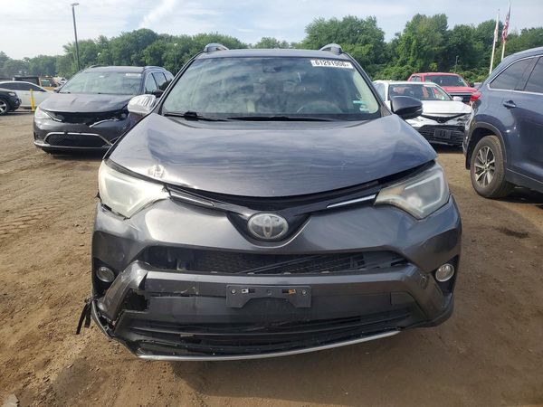 2018 TOYOTA RAV4 Adventure/XLE