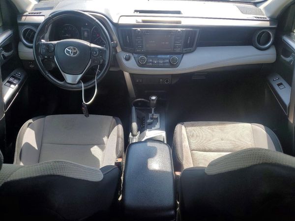 2018 TOYOTA RAV4 Adventure/XLE
