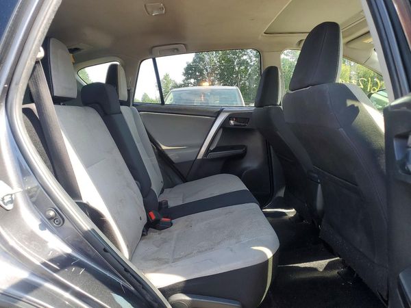 2018 TOYOTA RAV4 Adventure/XLE