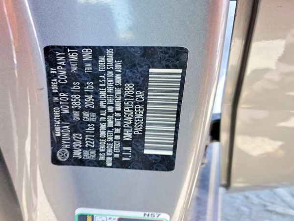 2023 HYUNDAI ELANTRA Limited