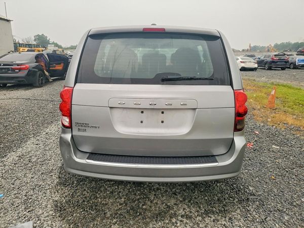 2015 DODGE GRAND CARAVAN SE