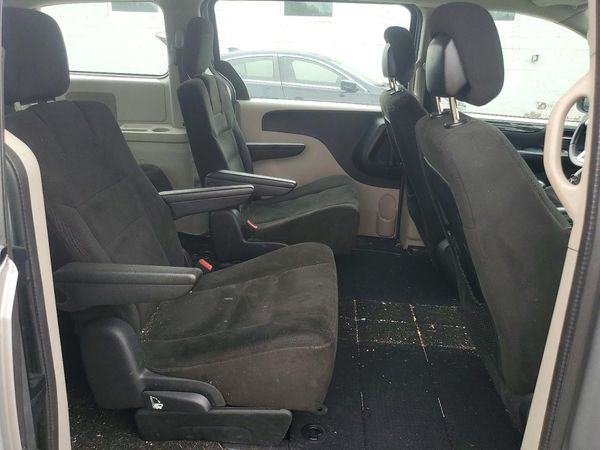2015 DODGE GRAND CARAVAN SE