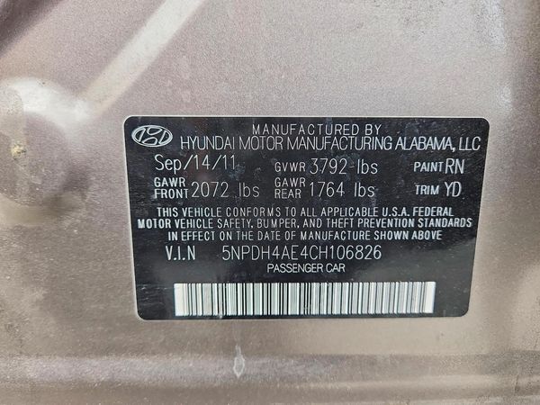 2012 HYUNDAI ELANTRA