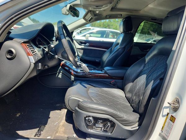 2013 AUDI A8