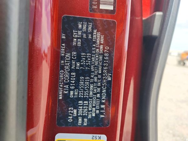 2024 KIA CARNIVAL EX