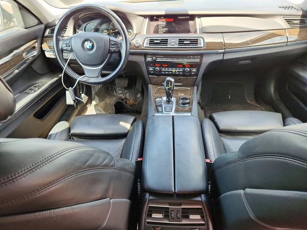 2014 BMW 750 750Li/Alpina B7