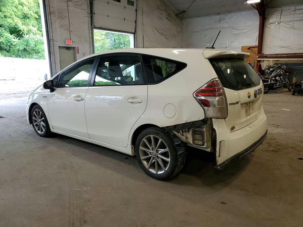 2016 TOYOTA PRIUS V