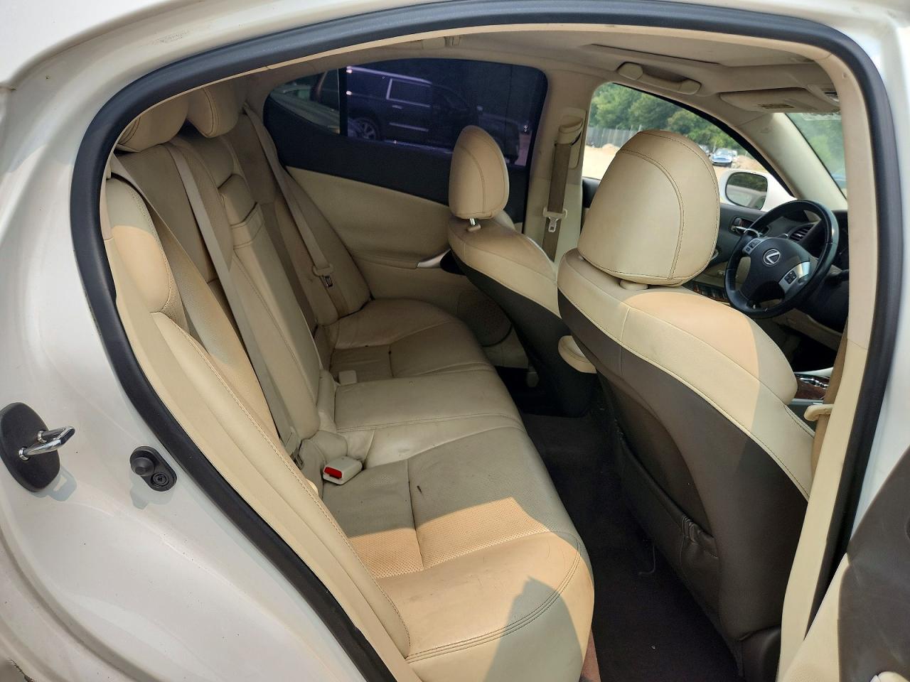 2011 LEXUS IS 350C