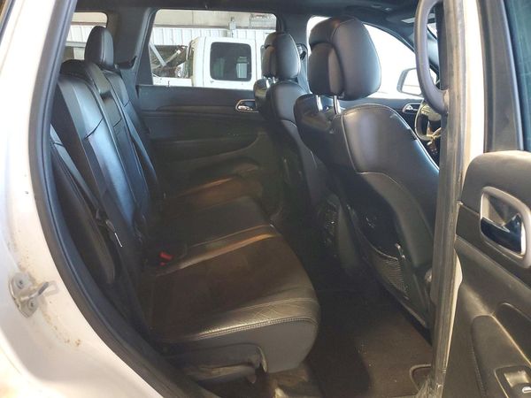 2018 JEEP GRAND CHEROKEE LAREDO 4X4