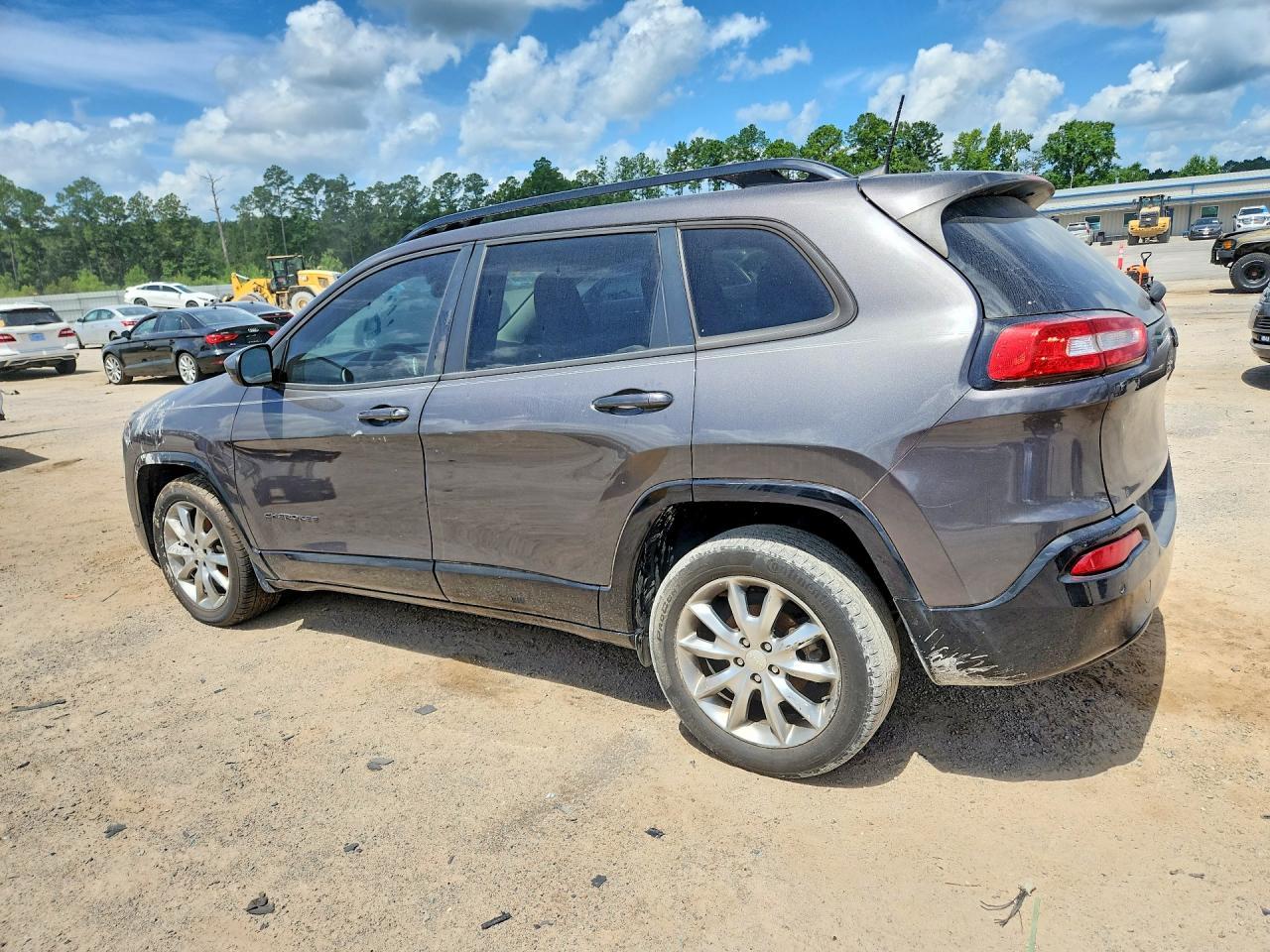 2018 JEEP CHEROKEE LATITUDE FWD