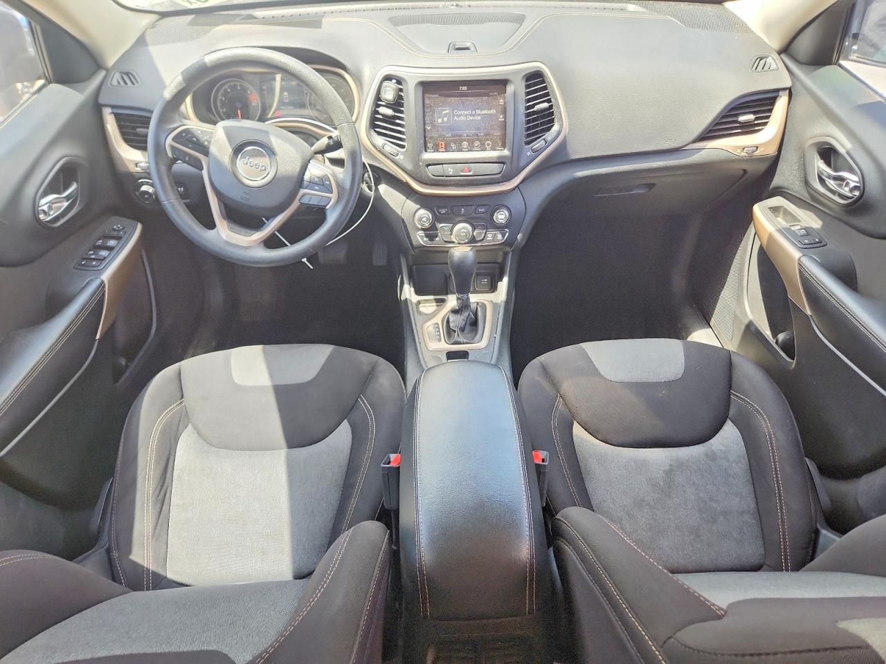 2018 JEEP CHEROKEE LATITUDE FWD