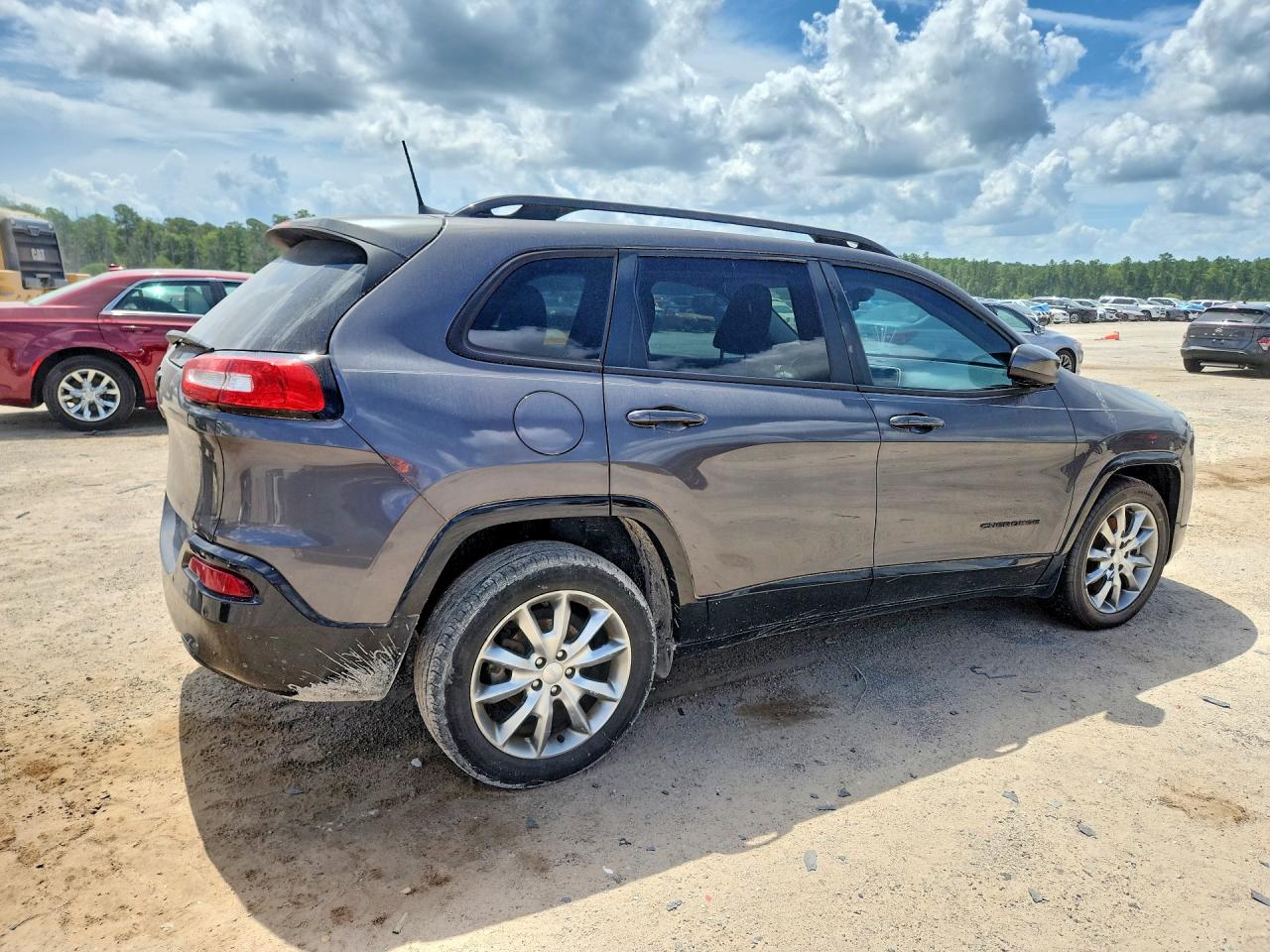 2018 JEEP CHEROKEE LATITUDE FWD