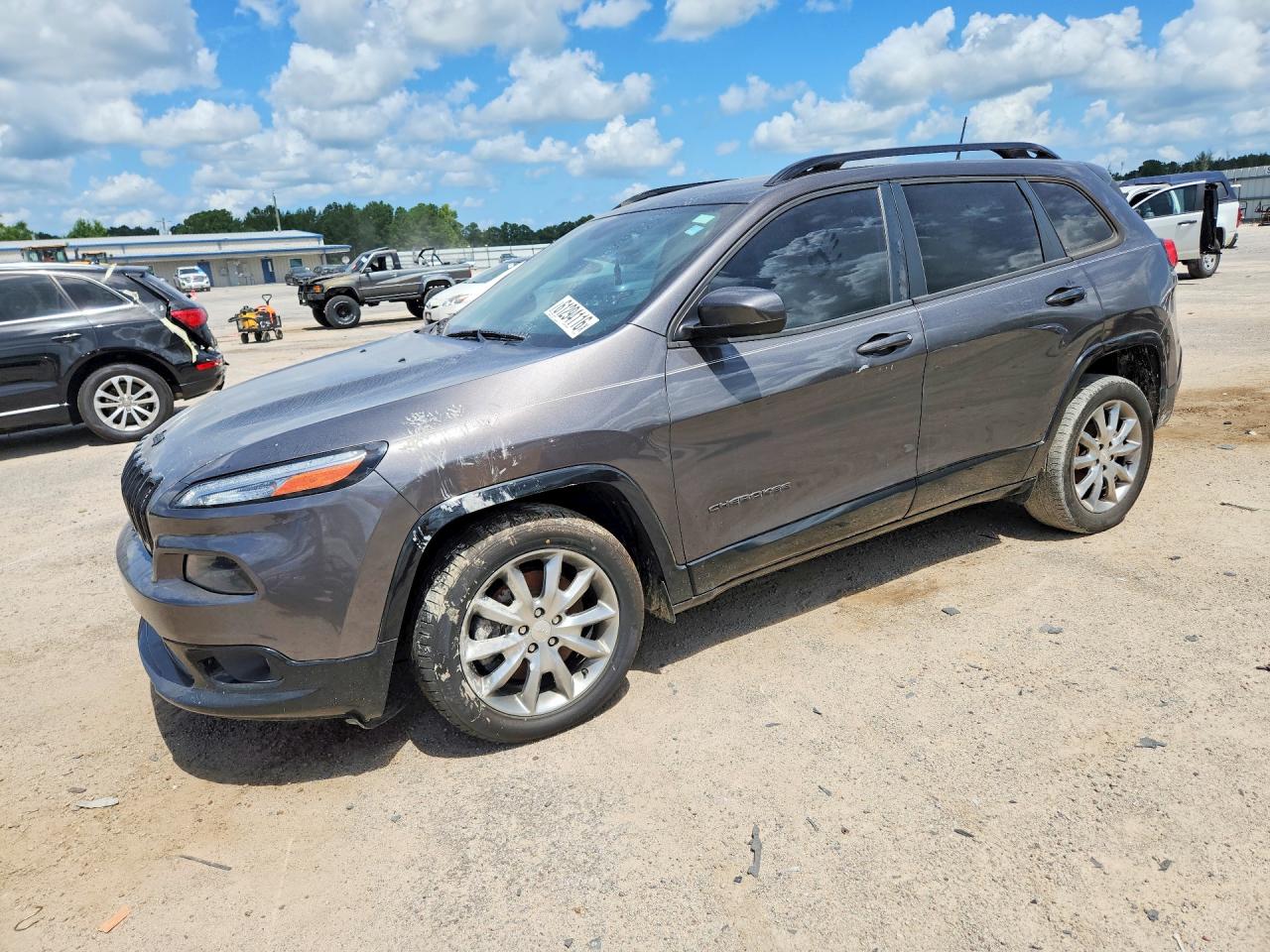 2018 JEEP CHEROKEE LATITUDE FWD