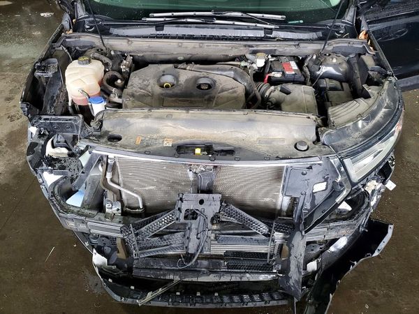 2018 FORD EDGE Titanium