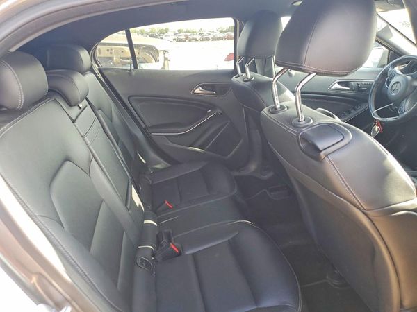 2016 MERCEDES-BENZ GLA GLA250
