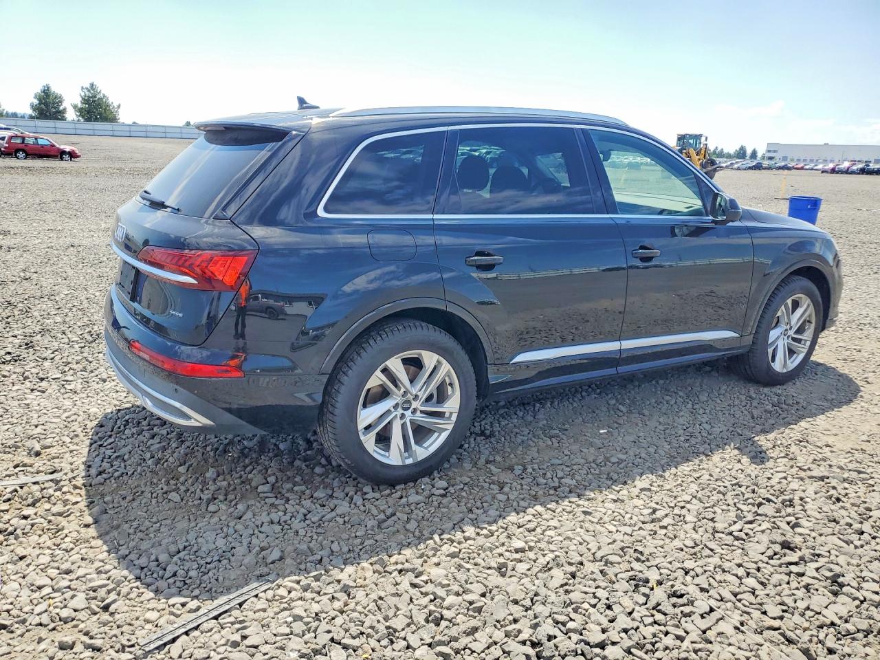 2021 AUDI Q7 quattro Premium Plus