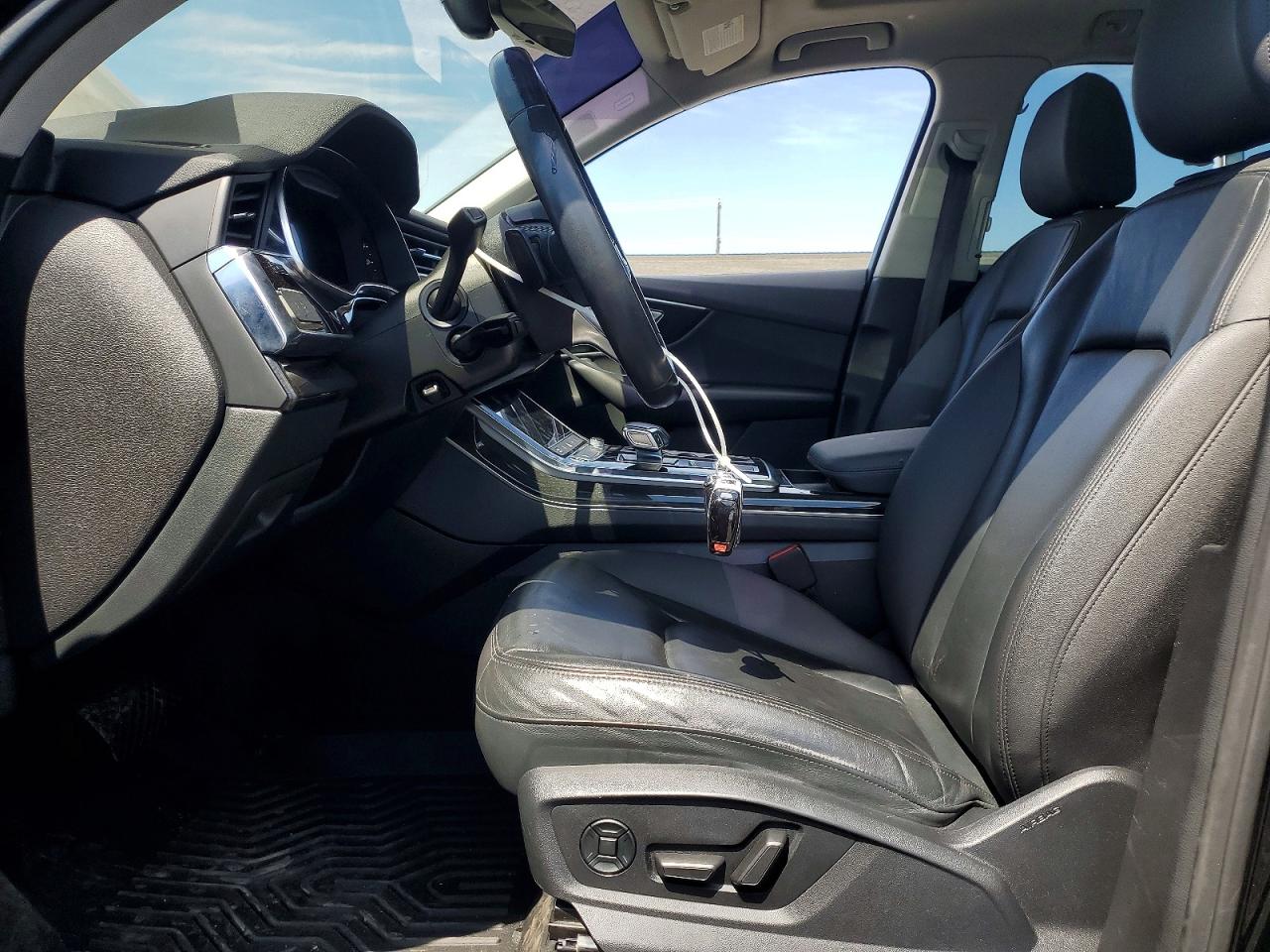2021 AUDI Q7 quattro Premium Plus