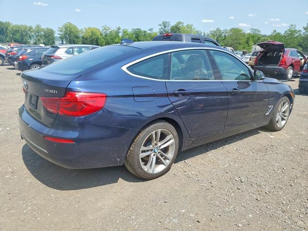 2017 BMW 330