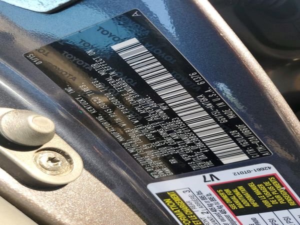 2015 TOYOTA VENZA XLE